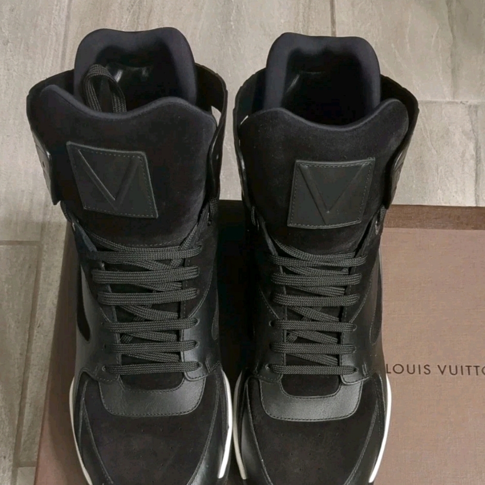 Louis Vuitton Damier Graphite Pattern Suede Sneakers Men's LV Size 10 (US 11)